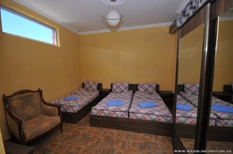 Maxim Mini Hotel Batumi Kültér fotó