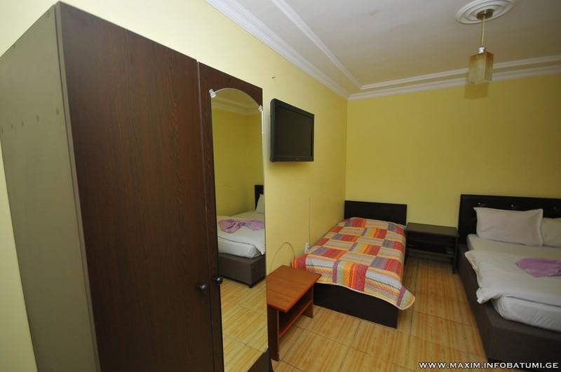 Maxim Mini Hotel Batumi Kültér fotó